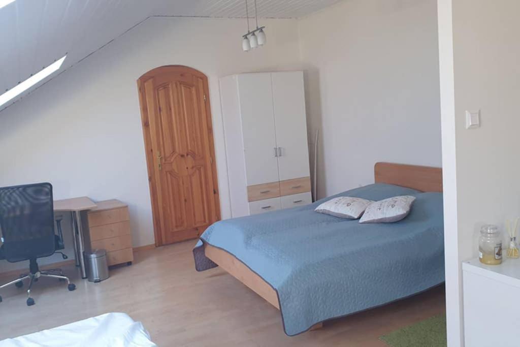 Utulny Apartman Kmetova Кошице Экстерьер фото
